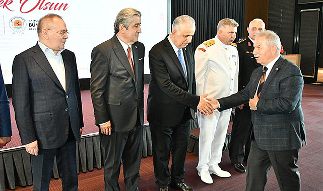 Samsun protokolü bayramlaştı