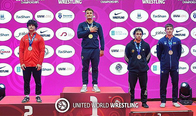 Samsun'un gururu Alperen