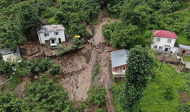 Selden etkilenen yaşlı çift yaşadıkları korku dolu anları anlattı