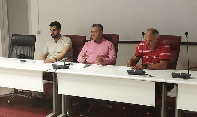 Tekkeköy’de spor okulu toplantısı