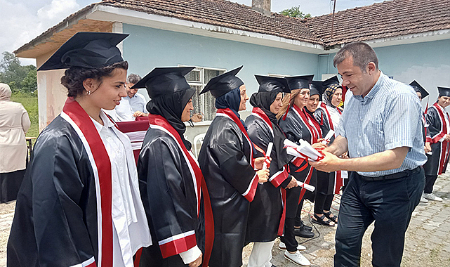 Terme'de HEM yıl sonu sergisi açıldı