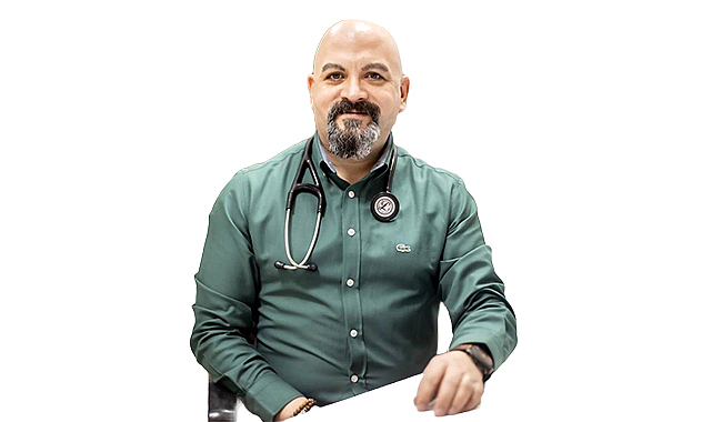 Arının soktuğu yeri kanatmak zehrin daha hızlı kana karışmasına neden oluyor