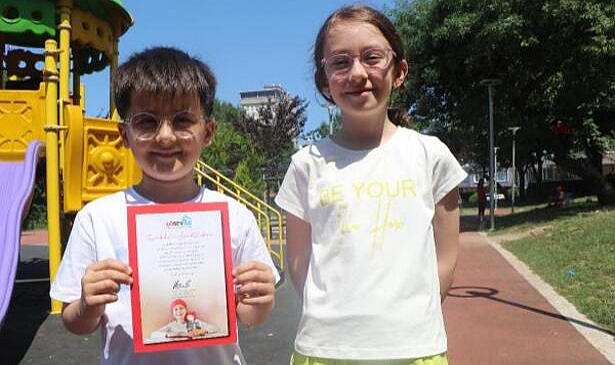 Atakan sünnet harçıklarını LÖSEV'e bağışladı