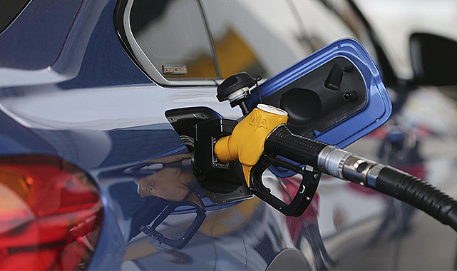 Benzin ve motorin fiyatlarına yeni zam mı geliyor?