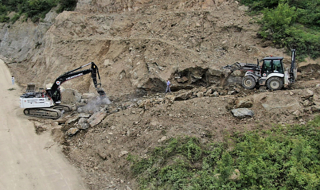 Büyükşehir'den heyelana karşı tahkimat