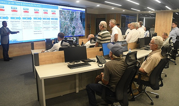 Büyükşehir'den muhtarlara proje tanıtım gezisi