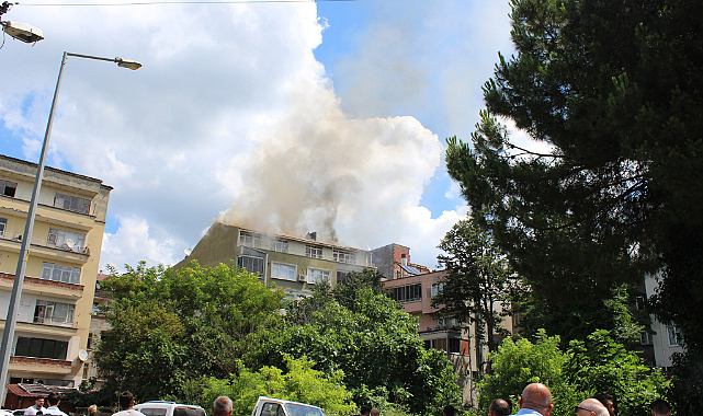 Çarşamba'da çatı yangını!