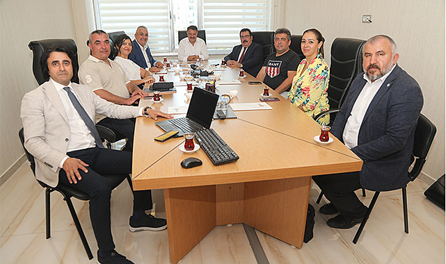 Cemil Deveci’den SAMKON’a proje desteği