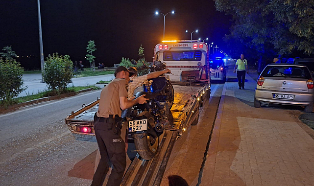 Devrilen motosikletteki 2 kişi yaralandı