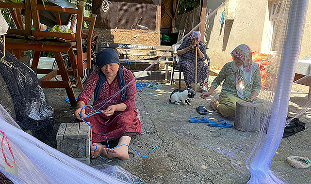 Felçli eşlerinin işine el atan eltiler