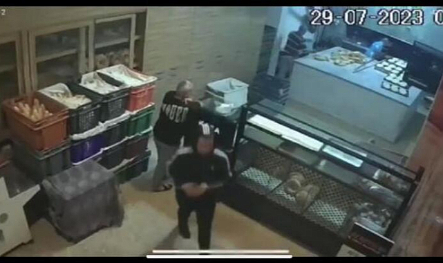 Samsun'da fırından sadaka kutusu hırsızlığı kamerada