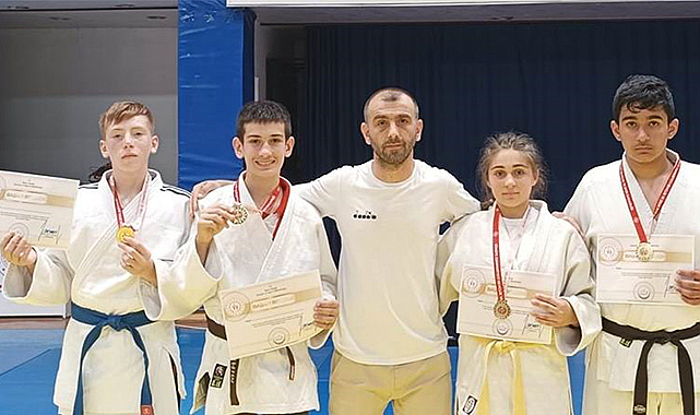 İlkadımlı sporcular 4 birincilikle döndü