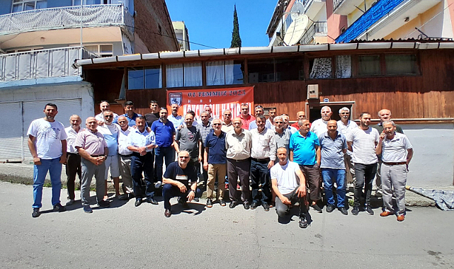 Kökçüoğlu Mahallesi’nde örnek bayramlaşma