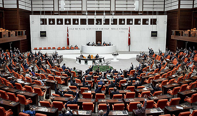 Memur maaşlarıyla ilgili yasa teklifi bugün Meclis'e gelecek