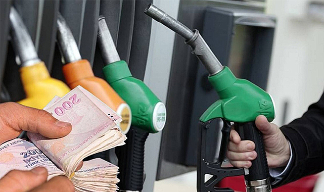 Motorinin litre fiyatına 87 kuruşluk zam geliyor