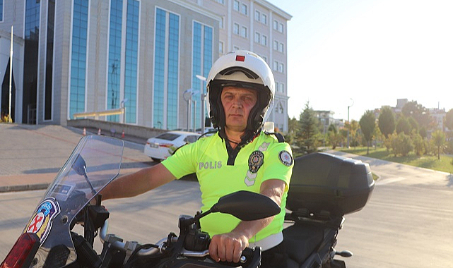 O polis konuştu: Ben de çok duygulandı