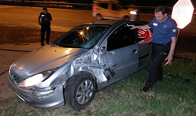 Samsun'da kamyonet ile otomobil çarpıştı: 1 yaralı