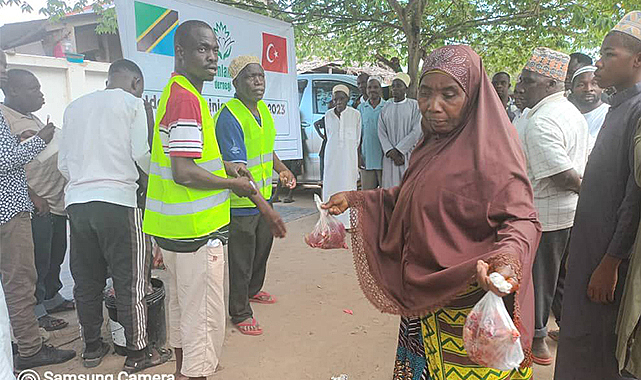 Samsun’dan Tanzanya’ya kurban etleri ulaştırıldı