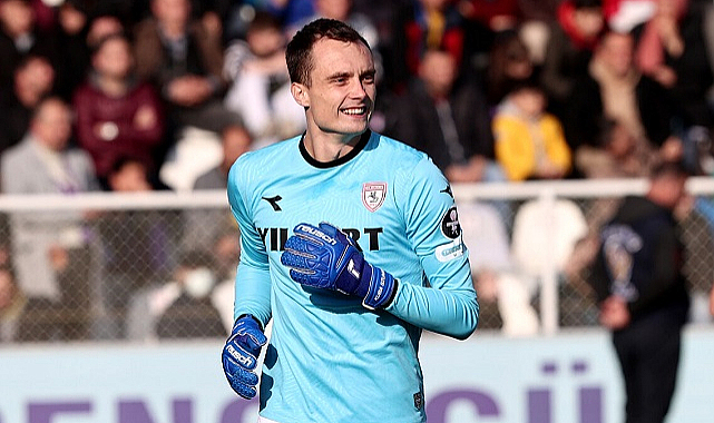 Samsunspor'da Szumski gidiyor mu? İşte cevabı...