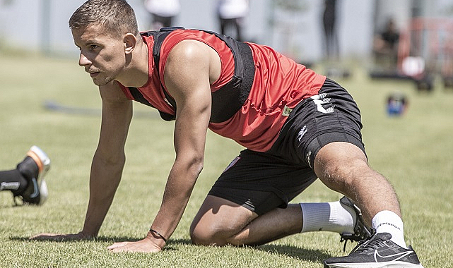 Satka'nın hedefi ilk 11'in kalıcı oyuncusu olmak