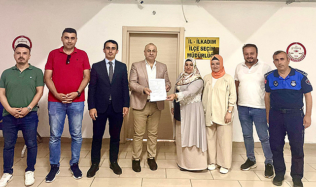 Savaş Gayretli mazbatasını aldı