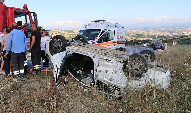Tır ile otomobil çarpıştı: 3’ü çocuk 5 yaralı