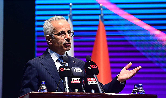 Uraloğlu açıkladı: 5G'ye geçişte yol haritası 2024'te duyurulacak