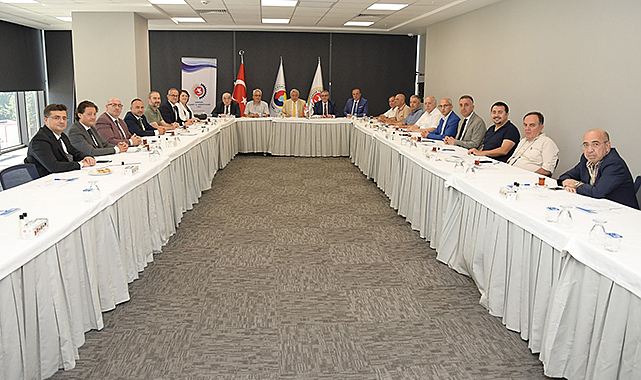 Vakıf Yönetim Kurulu faaliyetleri ibra edildi