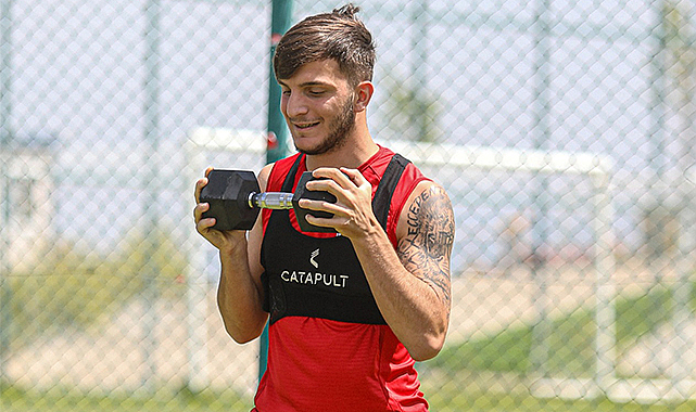 Yunus Emre Çift takımın gözbebeği