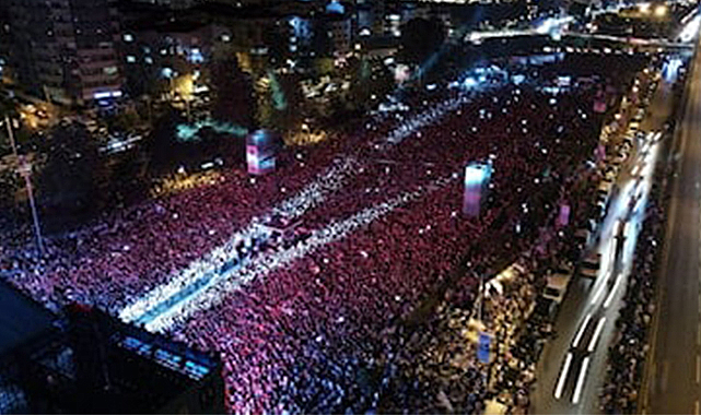 1 milyon 300 binden fazla kişi takip etti