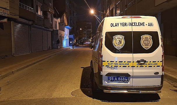 Bafra'da bıçaklı saldırı! Akrabasını ağır yaraladı