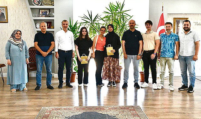 Başkan Kılıç'tan YKS’de dereceye giren öğrencilere ödül