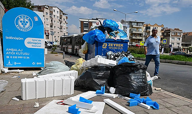 Buca'da işçiler iş bıraktı, sokaktaki çöpler toplanmadı