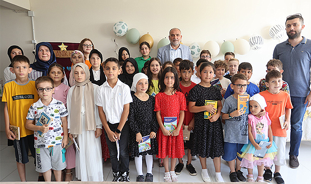 Canik’te Kur’an-ı Kerim’i öğrenene hediye