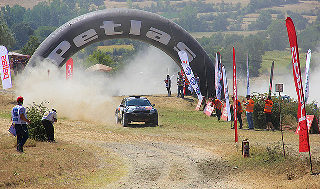 Dört çekerler Vezirköprü’de büyüledi