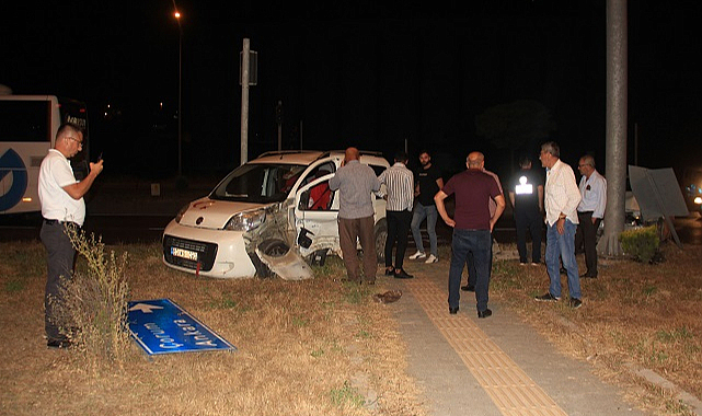 Havza’da iki araç çarpıştı: 4 yaralı