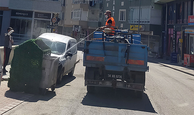 Havza’da konteynırlar ilaçlandı