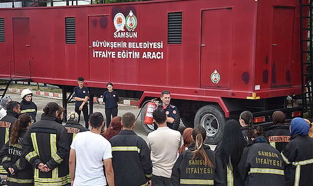 İtfaiyeden AFAD gönüllülerine eğitim