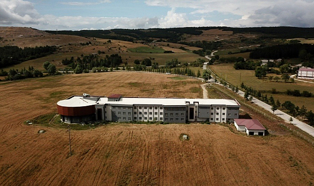 Kenevir dokumacılığı OMÜ'de bölüm oluyor