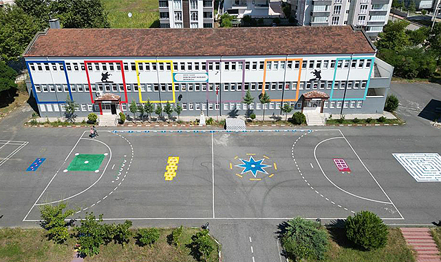 Okul bahçelerine estetik dokunuş