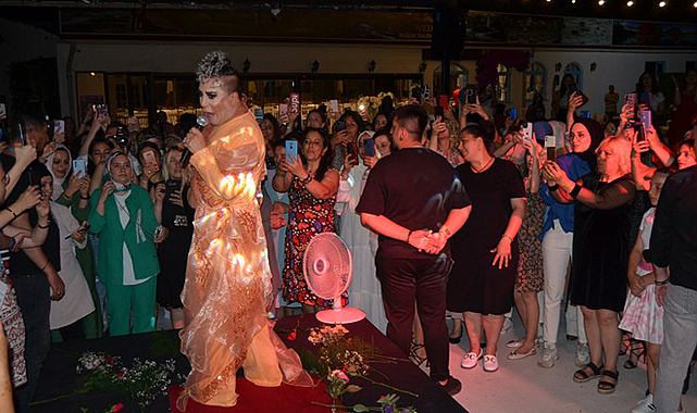 Samsun'da Murat Övüç'e şok! Bafralılar tepki gösterdi konser iptal edildi