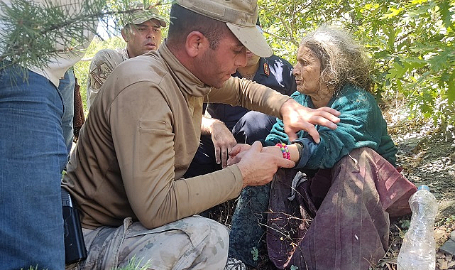 Ormanda kaybolan yaşlı kadın 20 saat sonra bulundu