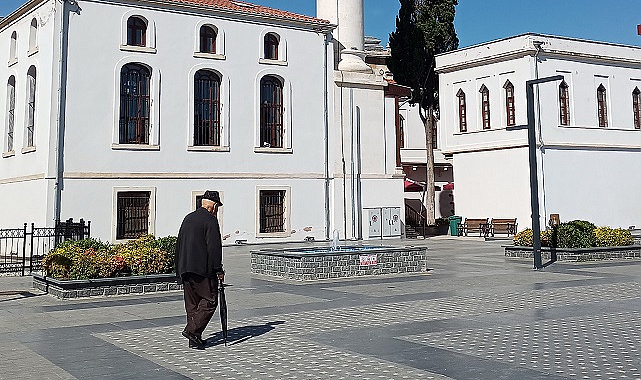 Plastik hayat ‘yalnız’ yapıyor