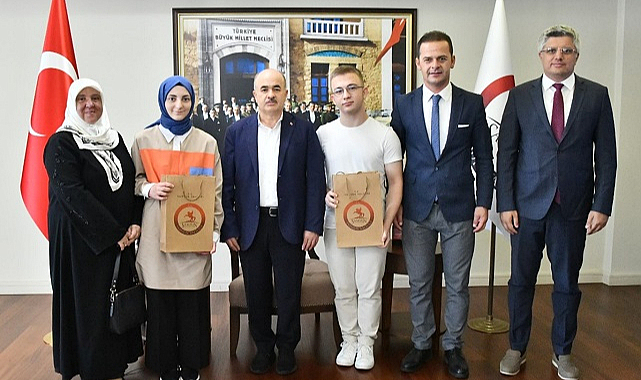 Samsun’un gururları! Vali Dağlı ödüllendirdi