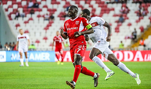 Samsunspor'da ilk maça kaptan Fofana çıktı