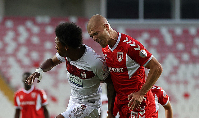Samsunspor’un ilk golü Drongelen’den