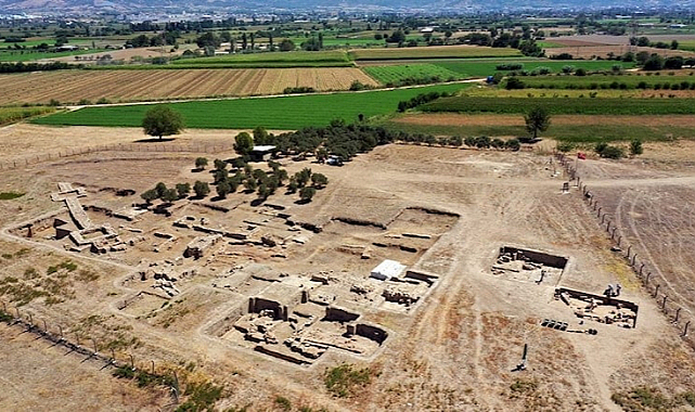 Tepecik Höyüğü’ndeki kazıda saray bulundu