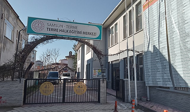 Terme DYK'de eğitim gören öğrencilerden 126'sı üniversitelere yerleşti