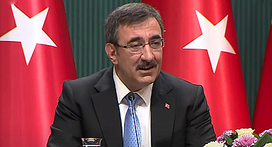 500 ile 1000 liralık banknot basılacak mı? Emekli zammı ne olacak? Yılmaz yanıtladı