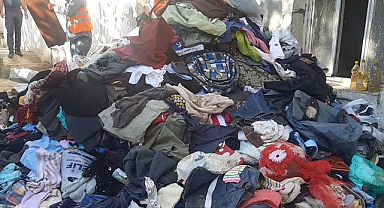 Bafra ilçesinde belediye başkan adayının evinden 15 kamyon çöp çıktı